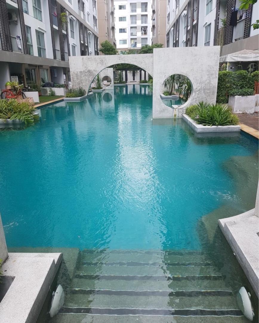 Luxury Condominium Sukhumvit 77 Банкок Екстериор снимка